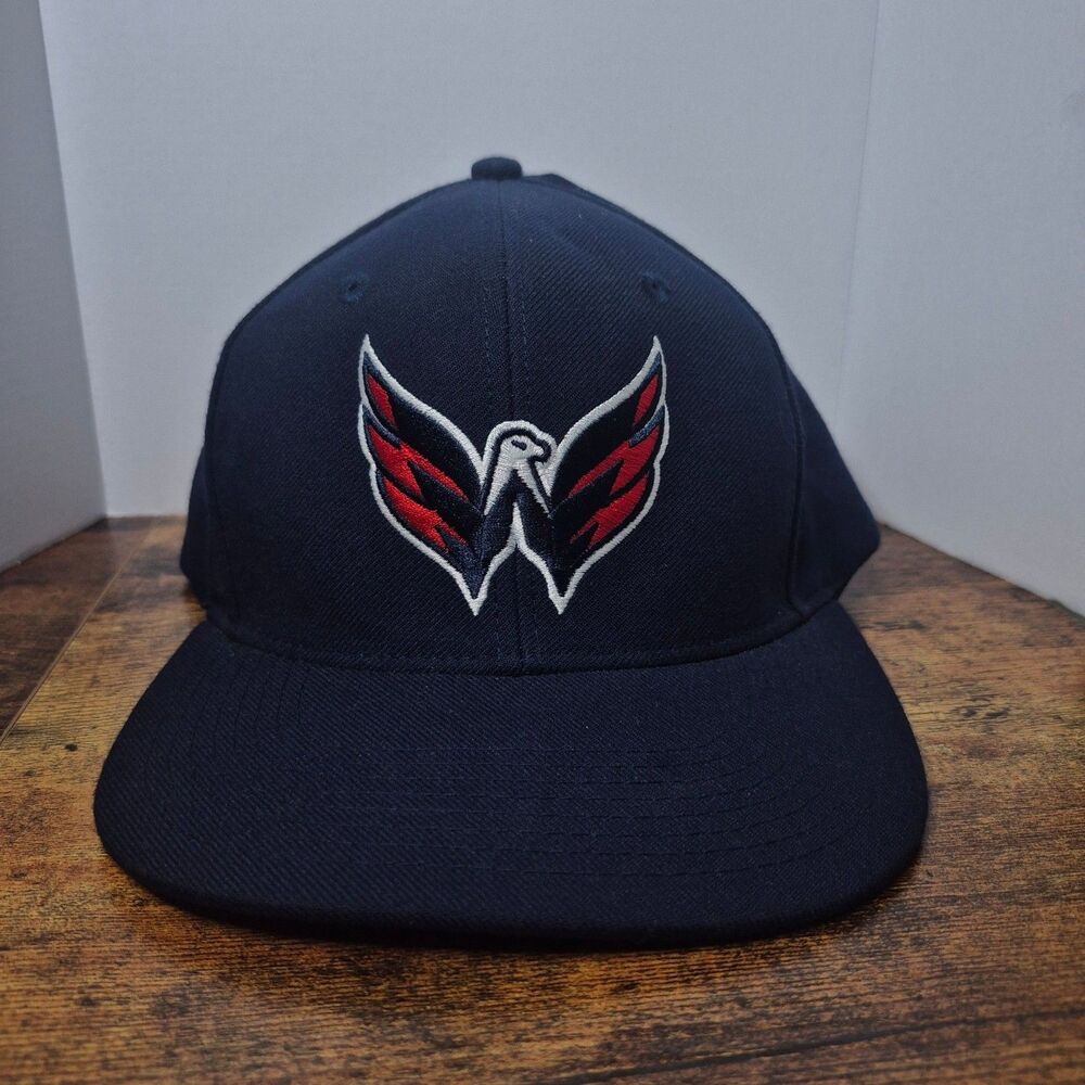 NHL Washington Capitals Snapback Cap adjustable Navy Blue Official Licensed hat